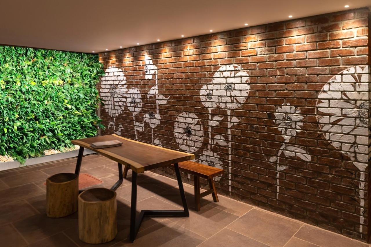 Hotel Avora Tree By Rivido Kempegowda Airport Road Dod Jala Exterior photo